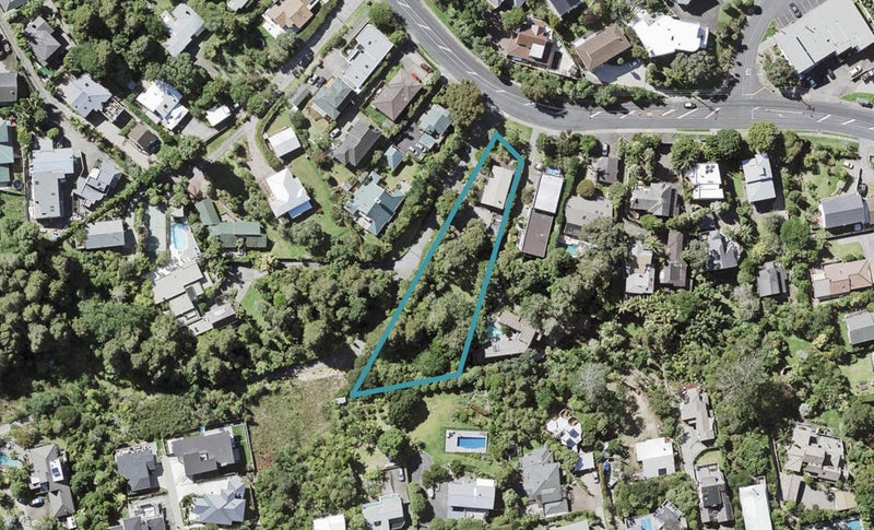 2/248 Beach Road, Campbells Bay, Auckland - Carousel 1