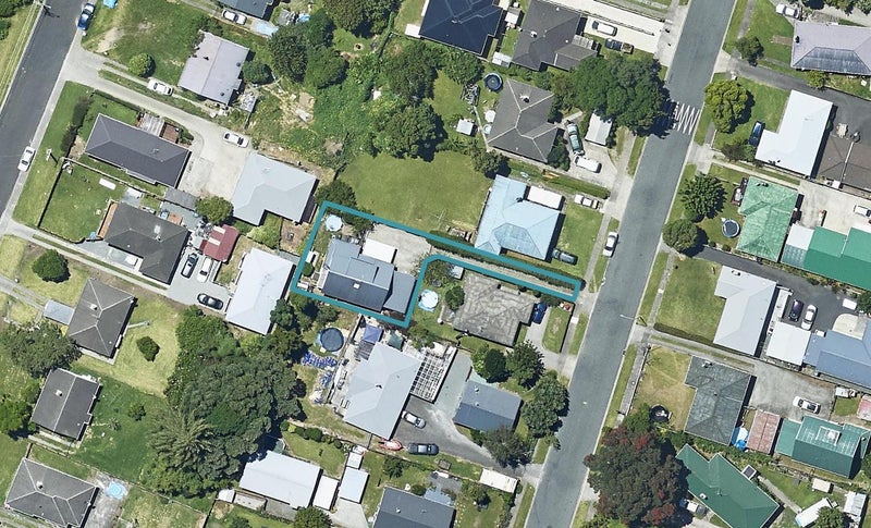 15B Henderson Crescent, Parkvale, Tauranga - Carousel 1