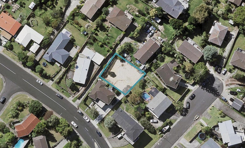 55A Juniper Road, Sunnynook, Auckland - Carousel 1
