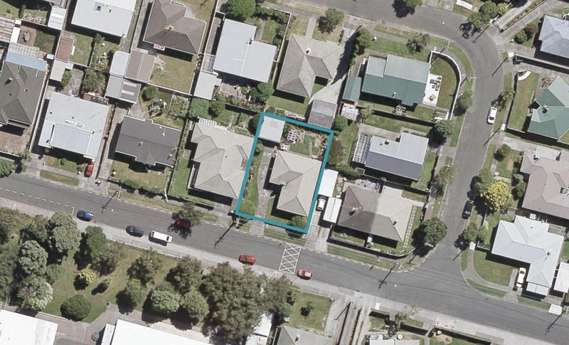55 Walters Street, Avalon, Lower Hutt - Carousel 1