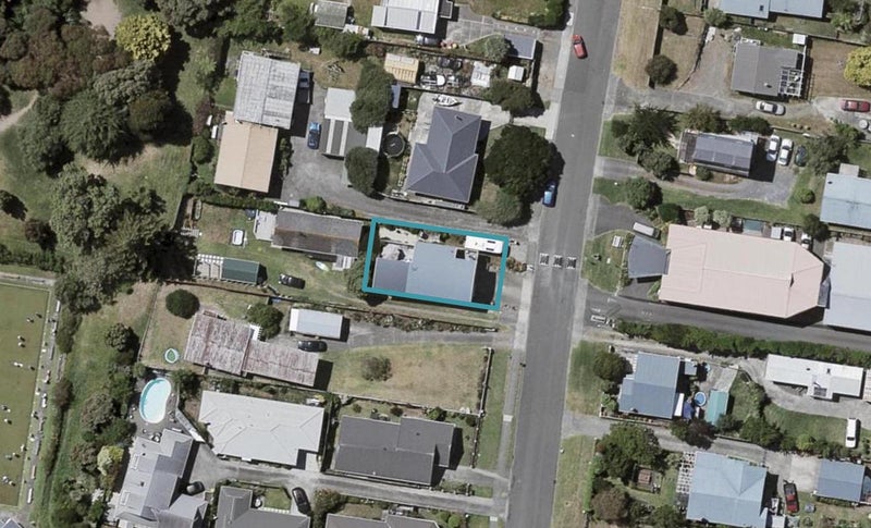 42A Bluegum Road, Paraparaumu Beach, Paraparaumu - Carousel 1