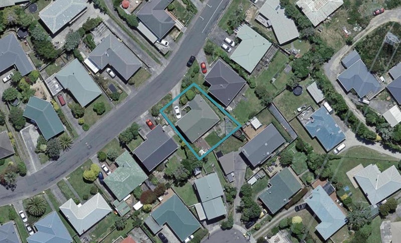 27 Link Road, Newlands, Wellington - Carousel 1