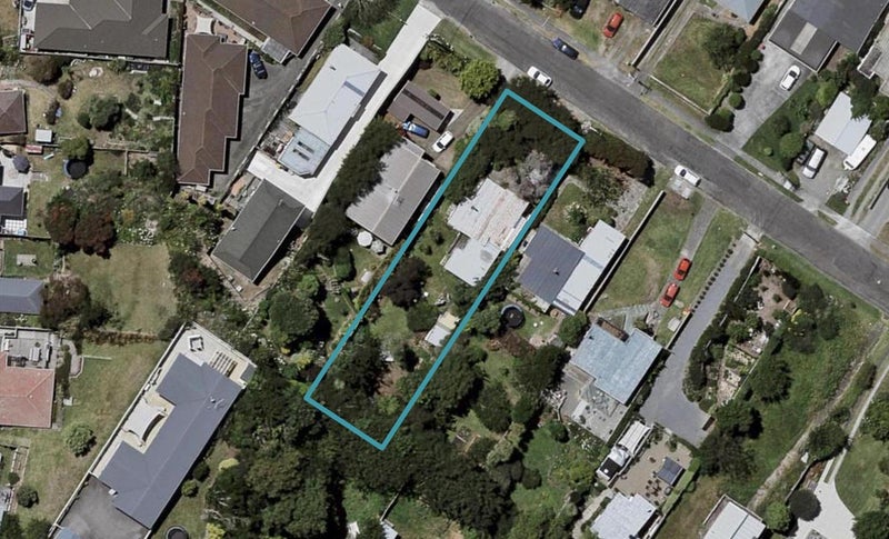 19 Kaka Road, Raumati Beach, Paraparaumu - Carousel 1