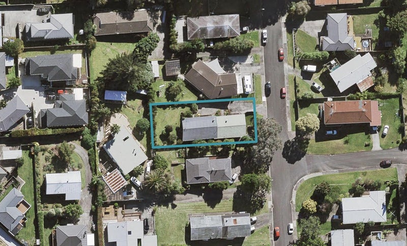2/24 Kathleen Street, Tōtara Vale, Auckland - Carousel 1