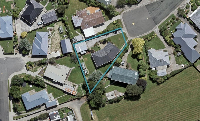 102 Carnarvon Court, Glengarry, Invercargill - Carousel 1