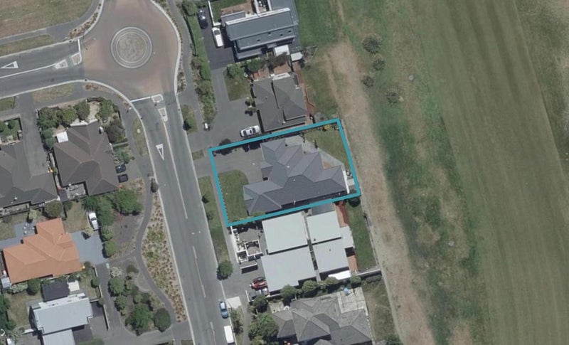 548 Bower Avenue, Parklands, Christchurch - Carousel 1