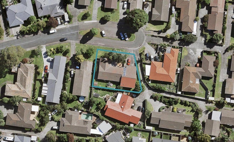 19 Ti Nana Crescent, Henderson, Auckland - Carousel 1