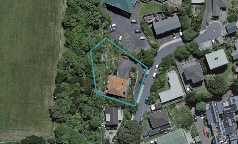 7 Anderson Terrace, Mount Cook, Wellington - Carousel 1