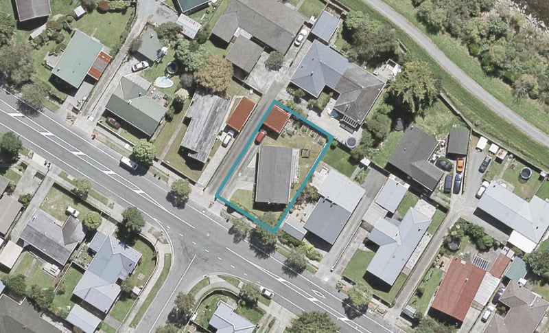 7 Gemstone Drive, Birchville, Upper Hutt - Carousel 1