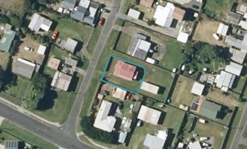 1 Warren Street, Foxton Beach, Foxton - Carousel 1