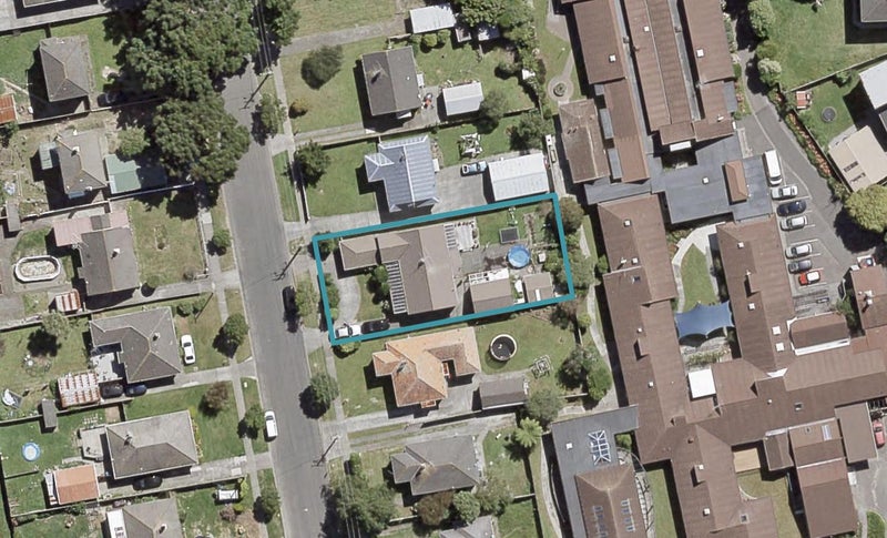 42 Molesworth Street, Taita, Lower Hutt - Carousel 1