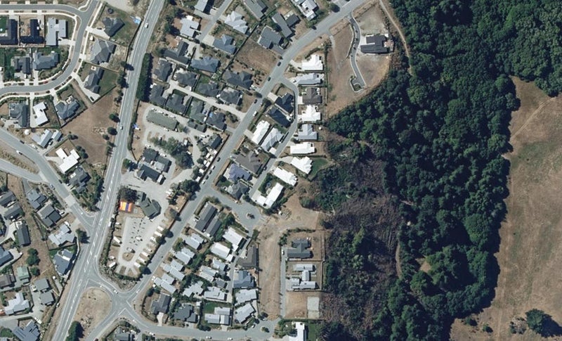 9 Maple Court, Arthurs Point, Queenstown - Carousel 1
