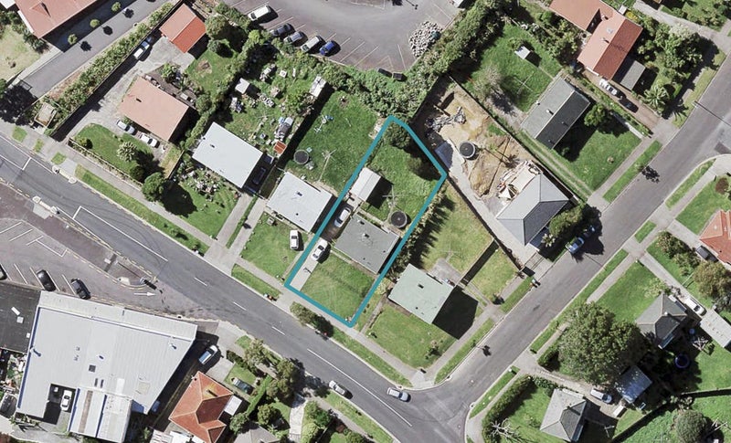 34 Farringdon Street, Glen Innes, Auckland - Carousel 1