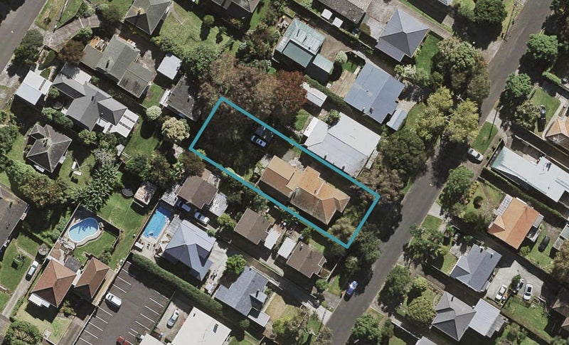 10 Rangipawa Road, One Tree Hill, Auckland - Carousel 1