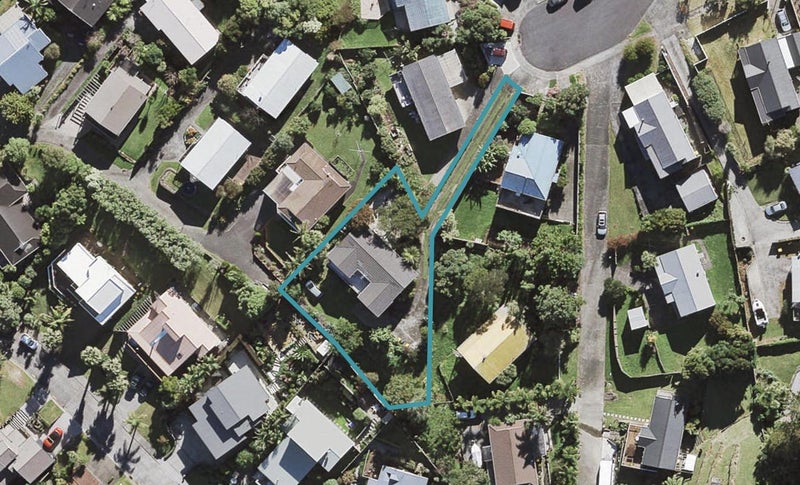 7 Gillan Place, Bayview, Auckland - Carousel 1