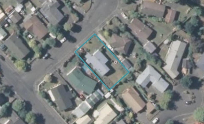 11 McElrea Place, Allenton, Ashburton - Carousel 1