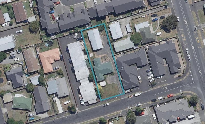 6A Ford Street, Hamilton East, Hamilton - Carousel 1