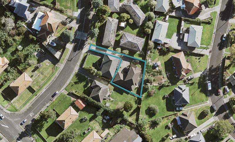 5A Playfair Road, Mount Roskill, Auckland - Carousel 1