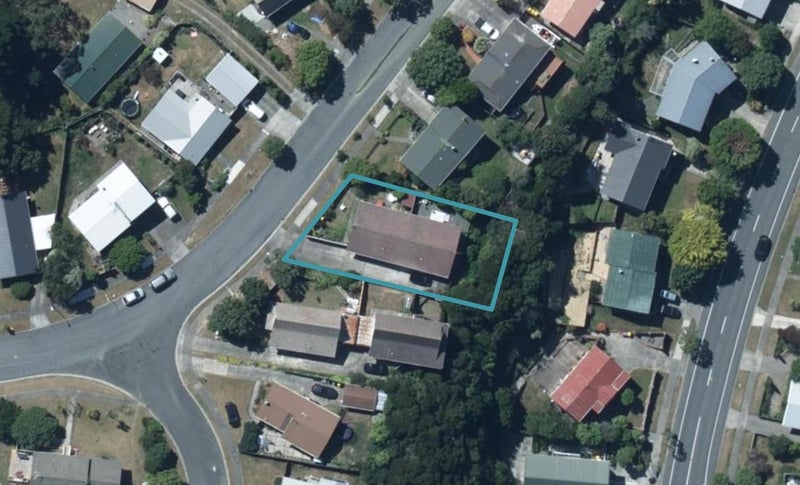 212B Staithes Drive South, Whitby, Porirua - Carousel 1