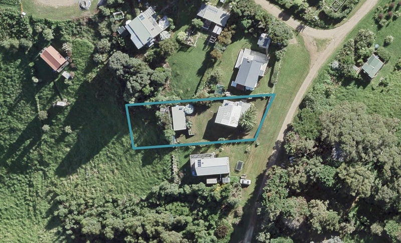 36 Ocean View Crescent, Rakino Island, Auckland - Carousel 1