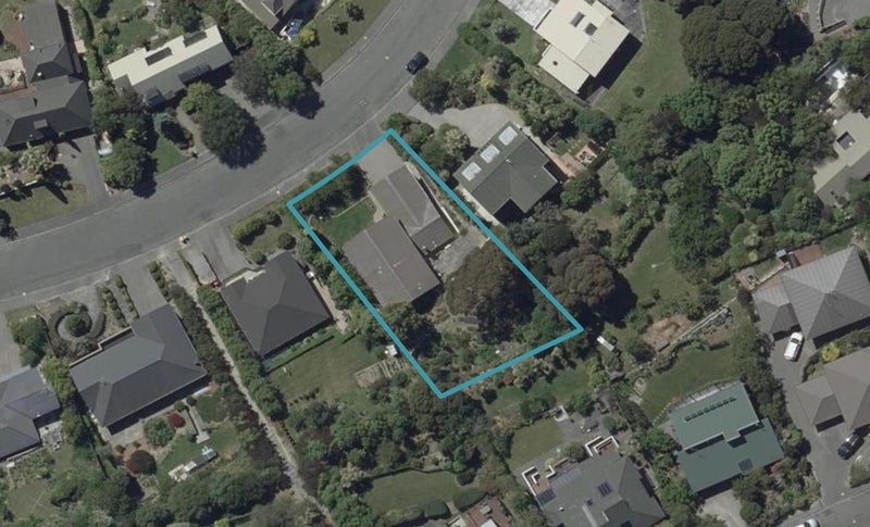 15 Woodside Common, Westmorland, Christchurch - Carousel 1