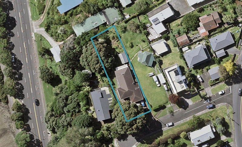 4 Sunset View Road, Panmure, Auckland - Carousel 1