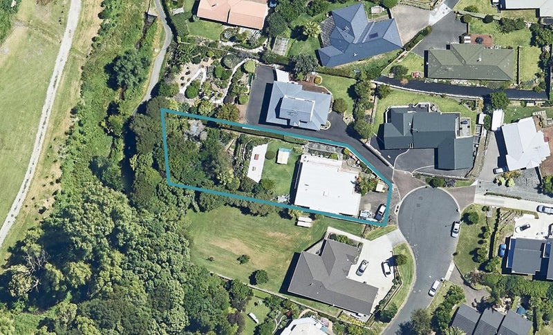 85 Little John Drive, Bellevue, Tauranga - Carousel 1