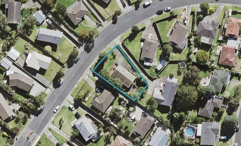 17 Spinella Drive, Bayview, Auckland - Carousel 1
