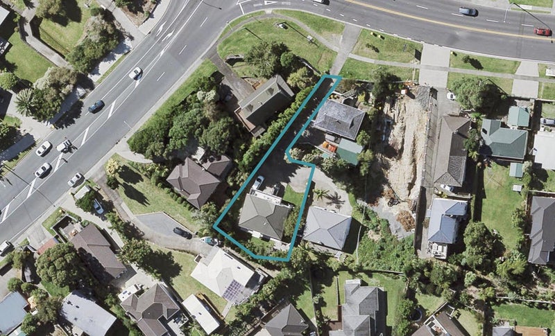 686A East Coast Road, Pinehill, Auckland - Carousel 1