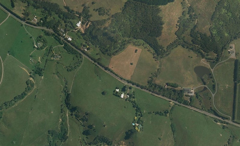 236 Ness Valley Road, Ness Valley, Clevedon - Carousel 1