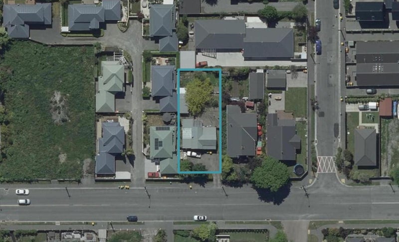 119 Edgeware Road, St Albans, Christchurch - Carousel 1