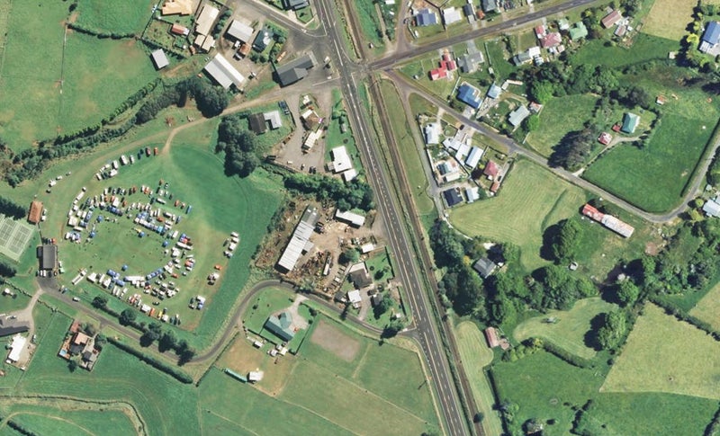 3180 Mountain Road, Midhirst, Stratford - Carousel 1