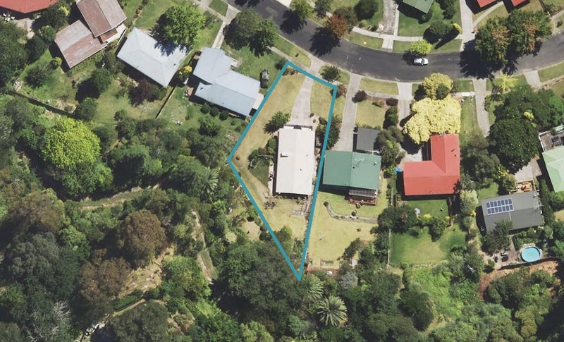 17 Seddon Crescent, Whataupoko, Gisborne - Carousel 1