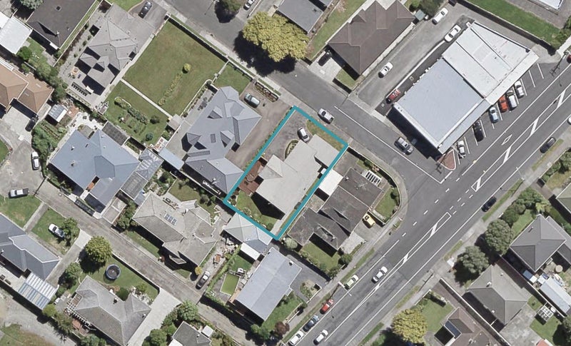 2 De Menech Grove, Avalon, Lower Hutt - Carousel 1