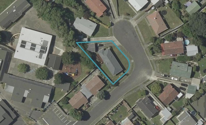24 Rutland Place, Milson, Palmerston North - Carousel 1