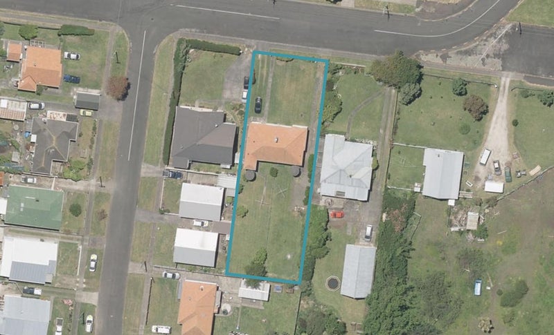 7 Bignell Street, Gonville, Whanganui - Carousel 1