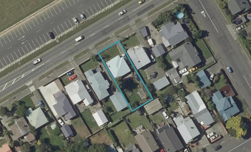 492 Tremaine Avenue, Takaro, Palmerston North - Carousel 1