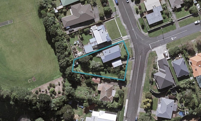 14 Hursthouse Street, Vogeltown, New Plymouth - Carousel 1