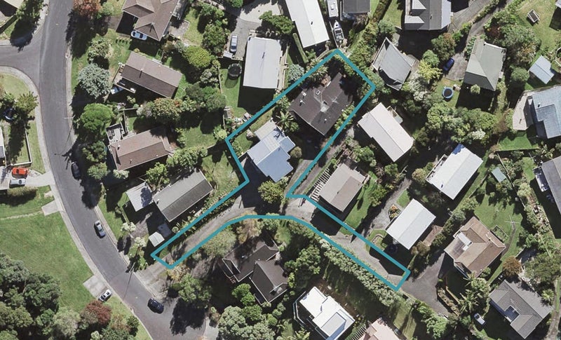 2/64 Pemberton Avenue, Bayview, Auckland - Carousel 1
