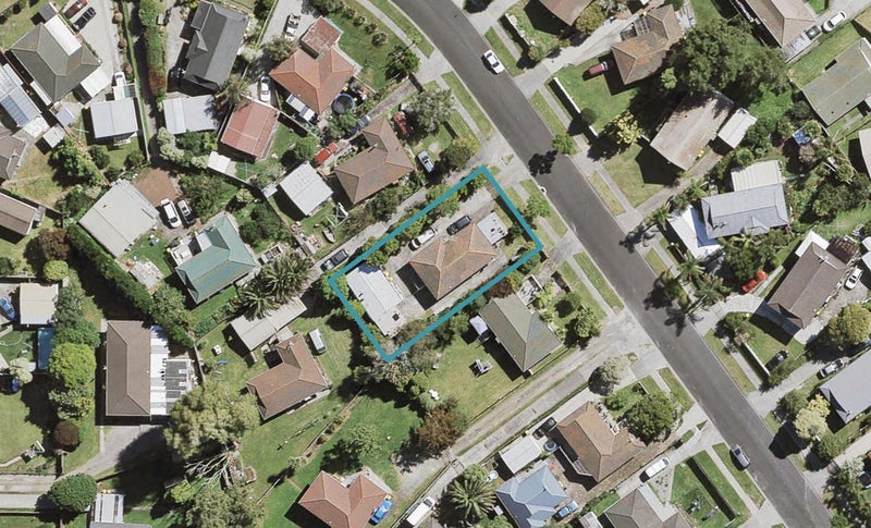 43 Arodella Crescent, Ranui, Auckland - Carousel 1