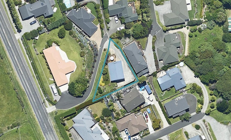 125 Kaitemako Road, Welcome Bay, Tauranga - Carousel 1