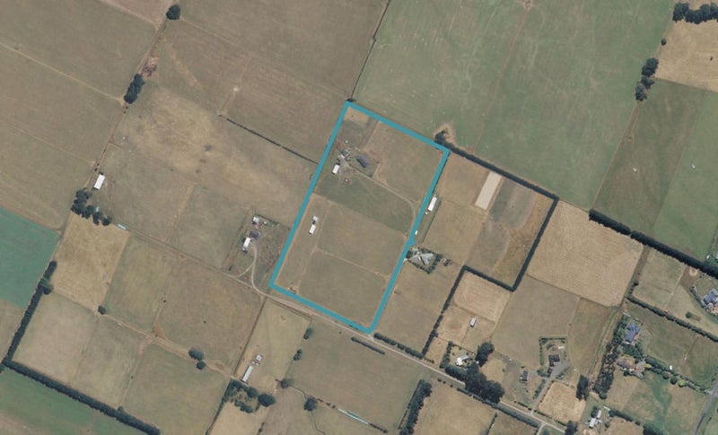 56 Battersea Road, MORISON BUSH, GREYTOWN - Carousel 1