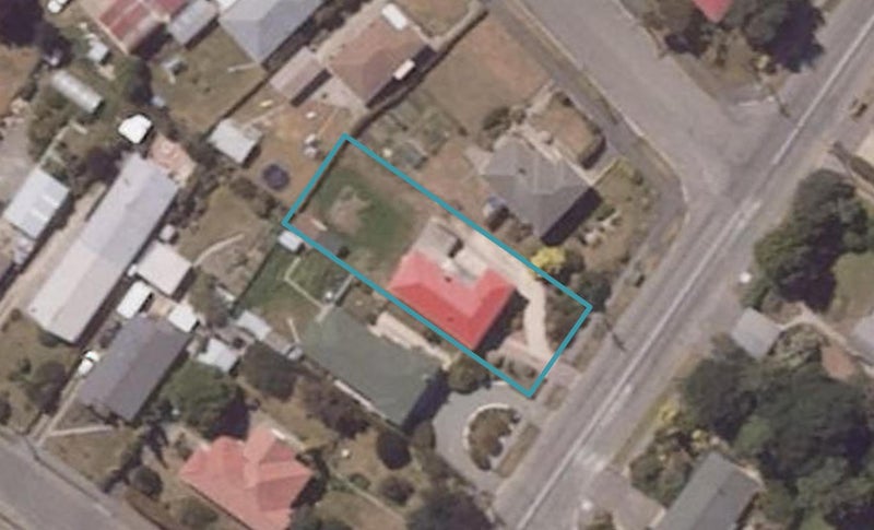 10 Awamoa Road, Holmes Hill, Oamaru - Carousel 1