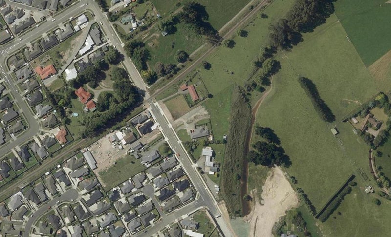 44D James Line, Kelvin Grove, Palmerston North - Carousel 1
