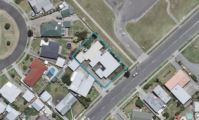 2A York Avenue, Tamatea, Napier - Carousel 1