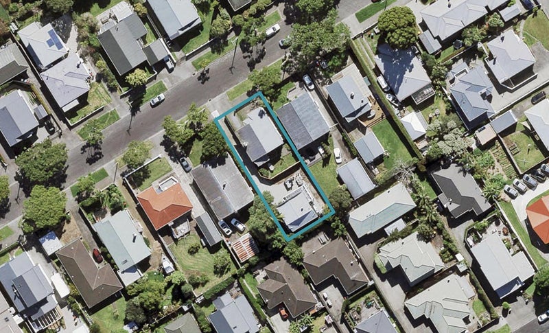 14A Miller Street, Point Chevalier, Auckland - Carousel 1