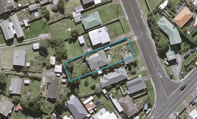 5 Paritutu Road, Spotswood, New Plymouth - Carousel 1