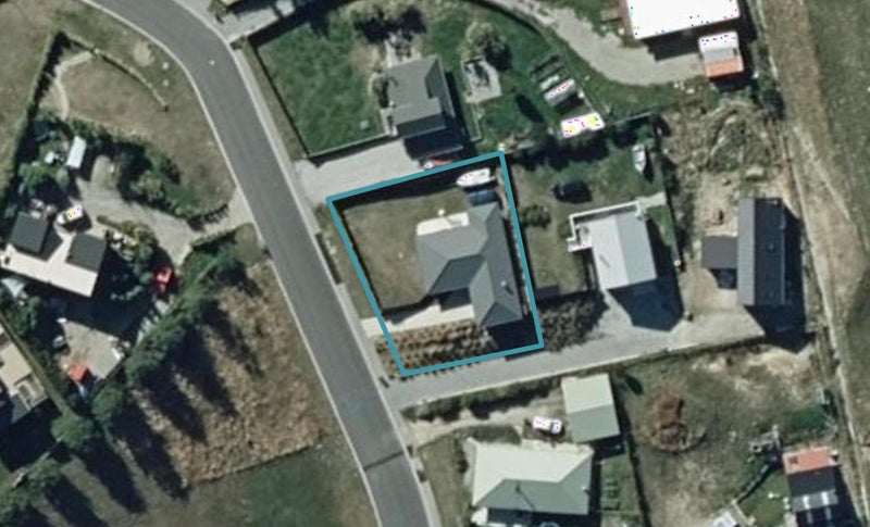 46 Nichol Street, Lake Hāwea - Carousel 1