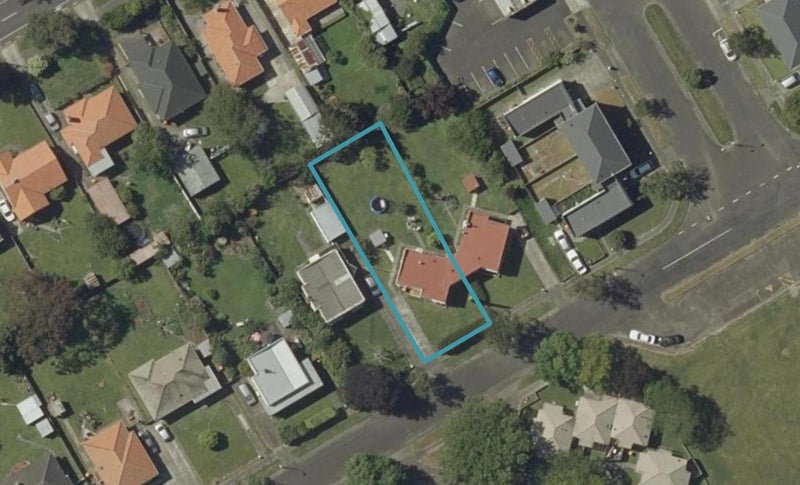 107 Savage Crescent, West End, Palmerston North - Carousel 1