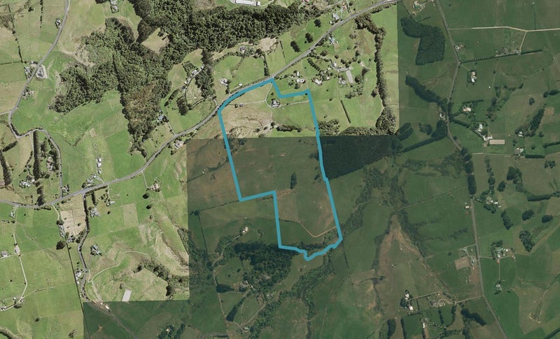 1978 Hunua Road, Hunua - Carousel 1